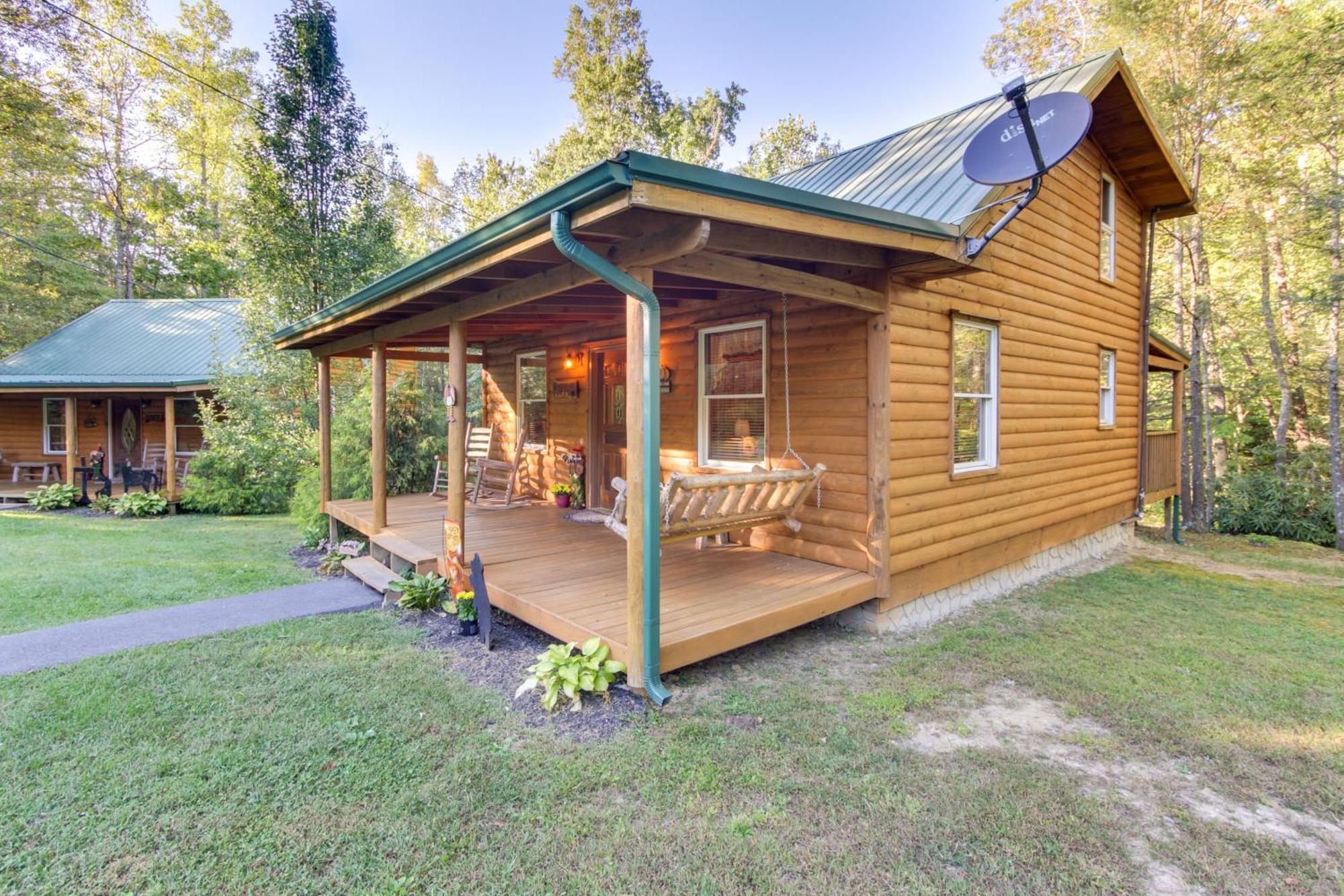 Pet-Friendly Cosby Log Cabin With Backyard And Porch! المظهر الخارجي الصورة